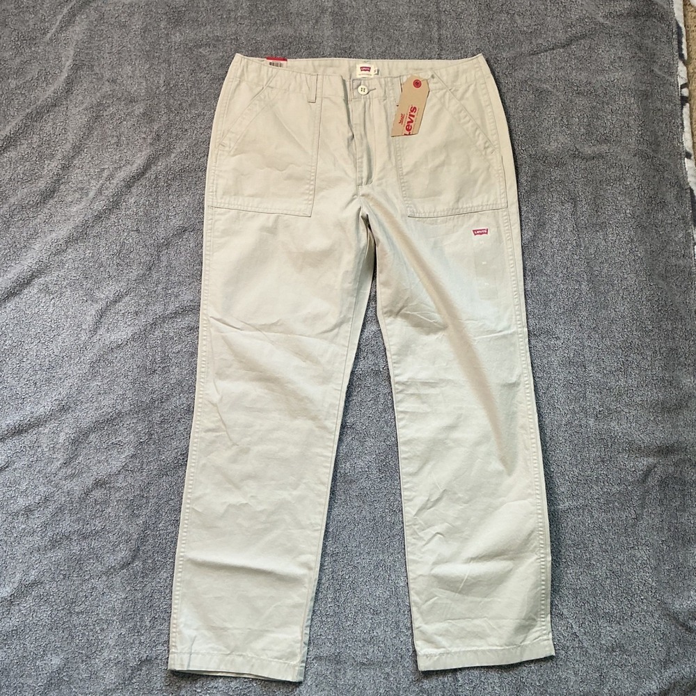 Levis Womens Utility Straight Leg Pants Beige Stone W30 L30 26384-0005 NWT